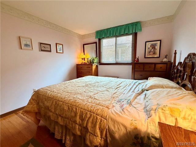 229 Windmill Road, West Seneca, NY 14218