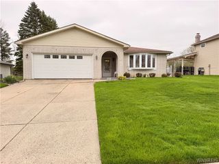 229 Windmill Road, West Seneca, NY 14218