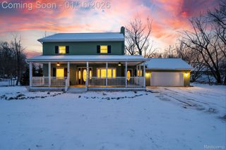 10086 Oakhill Road, Springfield Charter Township, MI 48442