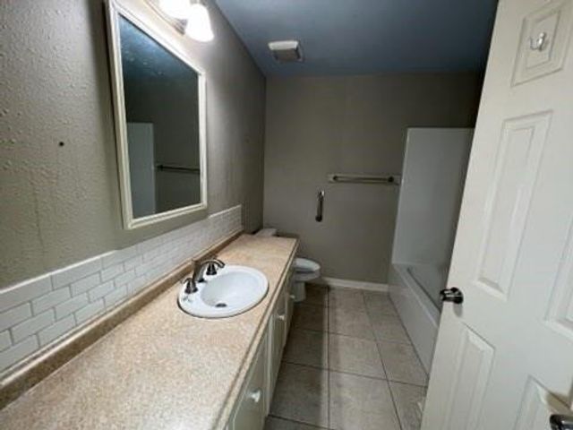 3038 Villa Court, Mobile, AL 36695
