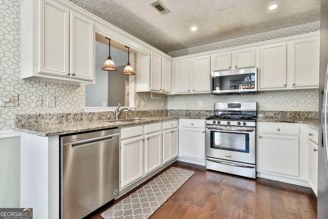 504 Clearwater Cove, Peachtree City, GA 30269