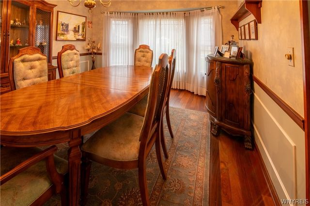 42 Carriage Circle, Amherst, NY 14221