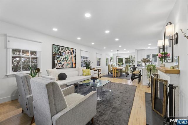 4 Lois Avenue, Demarest, NJ 07627