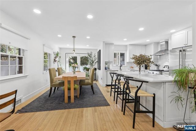 4 Lois Avenue, Demarest, NJ 07627