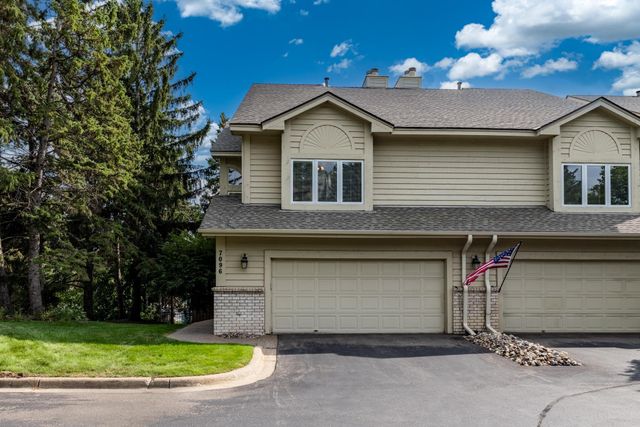 7096 Cahill Road, Edina, MN 55439