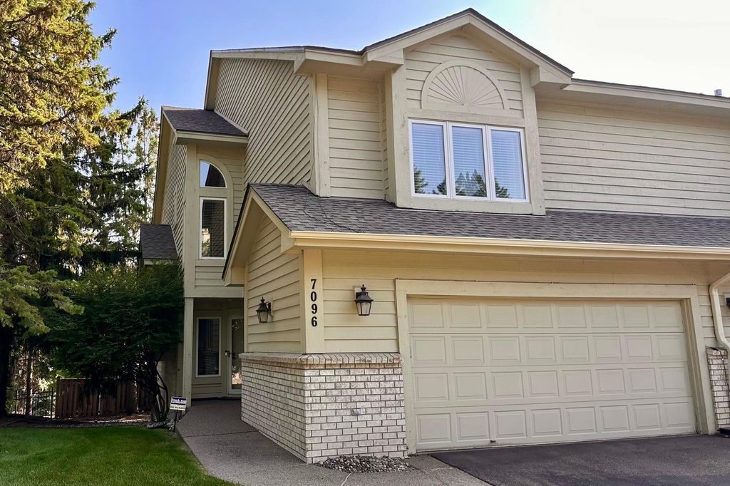 7096 Cahill Road, Edina, MN 55439 — exterior