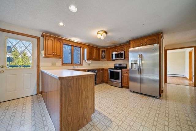 100 School Street, Salem, NH 03079