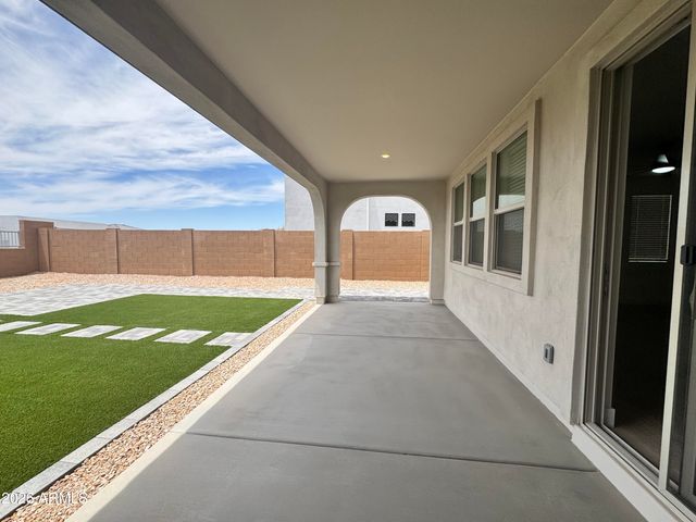 7297 W BLUE SKY Drive, Peoria, AZ 85383