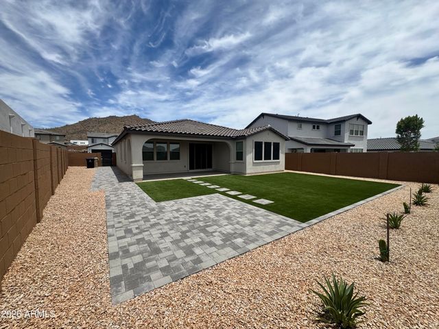 7297 W BLUE SKY Drive, Peoria, AZ 85383
