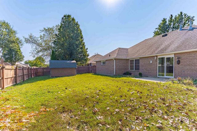 3820 TIMBER VIEW Drive, Evansville, IN 47715