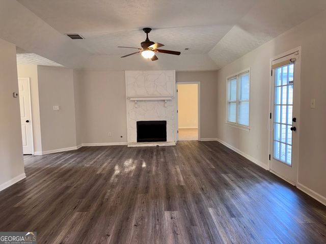 1052 Terance Avenue, Jonesboro, GA 30238