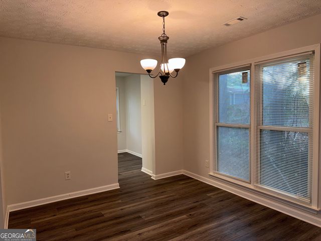 1052 Terance Avenue, Jonesboro, GA 30238