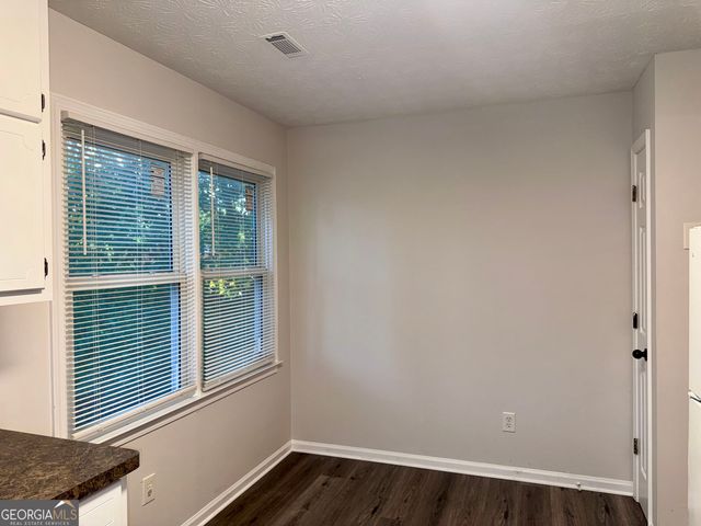 1052 Terance Avenue, Jonesboro, GA 30238