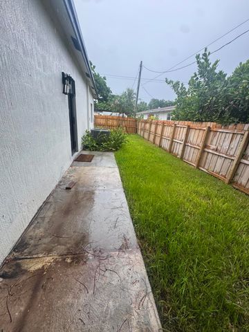 230 NE 14TH, Pompano Beach, FL 33060