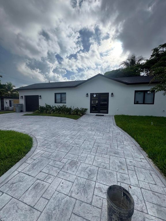 230 NE 14TH, Pompano Beach, FL 33060