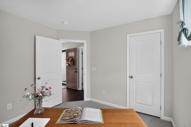 744 Parkside Drive, Woodruff, SC 29388