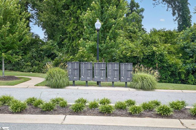 744 Parkside Drive, Woodruff, SC 29388