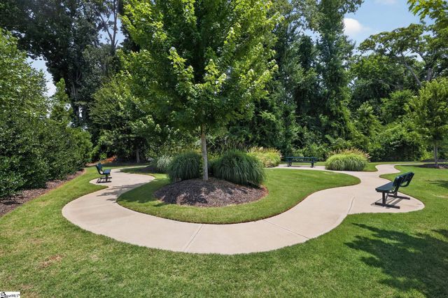 744 Parkside Drive, Woodruff, SC 29388