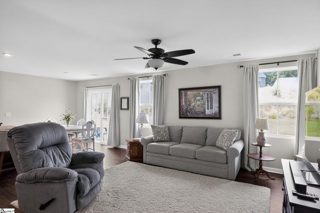 744 Parkside Drive, Woodruff, SC 29388