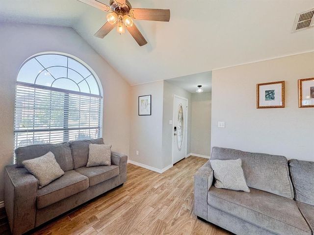 5832 Mustang Trail, Tyler, TX 75707