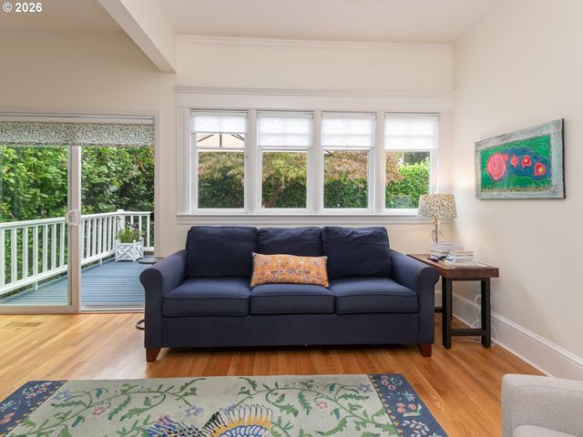 2633 Ne 14TH Ave, Portland, OR 97212