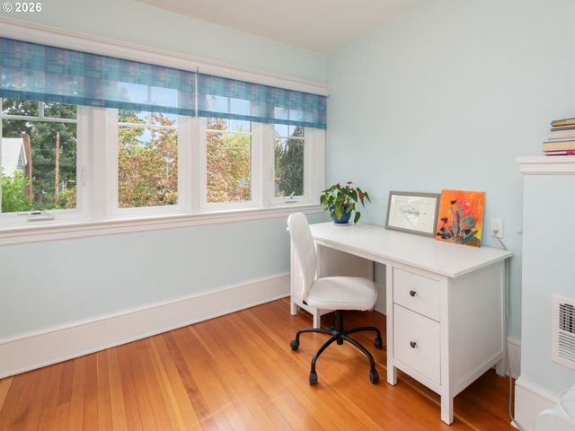 2633 Ne 14TH Ave, Portland, OR 97212