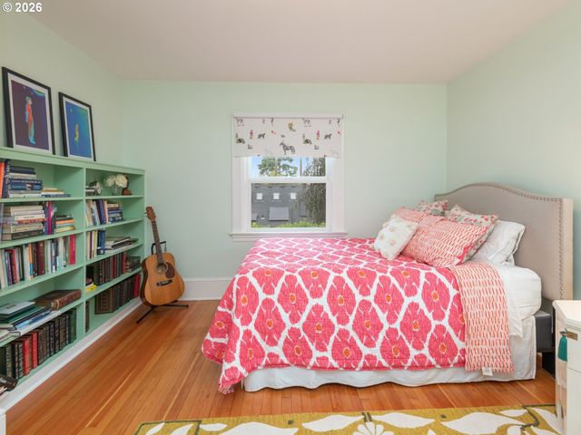 2633 Ne 14TH Ave, Portland, OR 97212