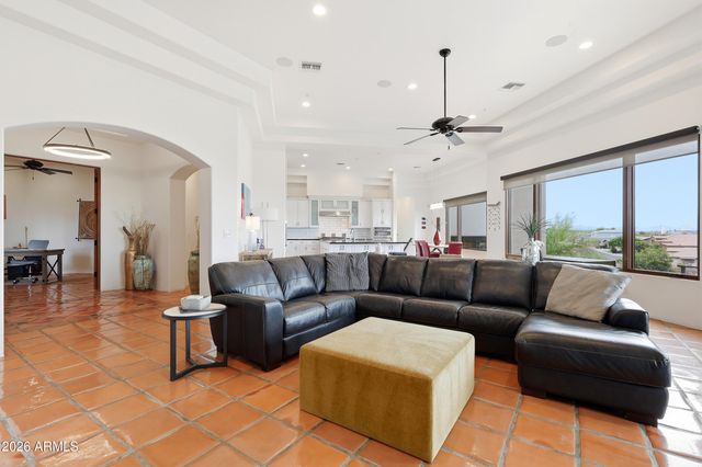 12558 N FOUNTAIN HILLS Boulevard, Fountain Hills, AZ 85268