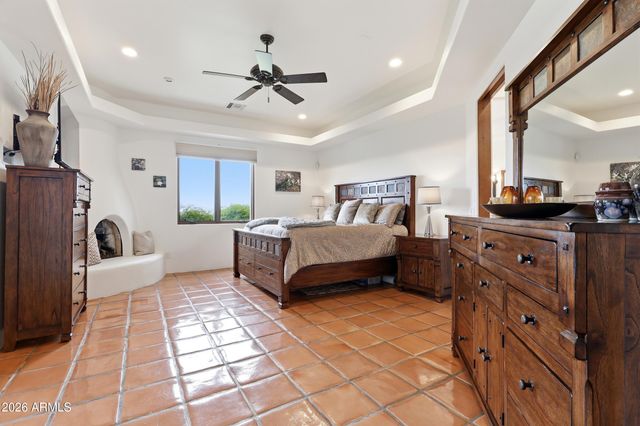 12558 N FOUNTAIN HILLS Boulevard, Fountain Hills, AZ 85268