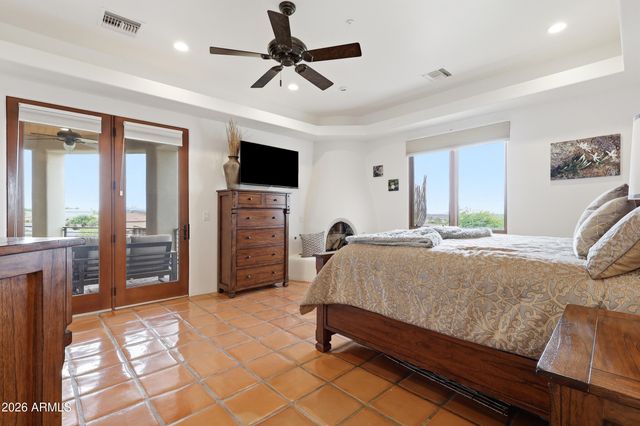 12558 N FOUNTAIN HILLS Boulevard, Fountain Hills, AZ 85268