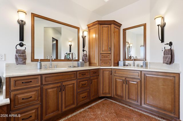 12558 N FOUNTAIN HILLS Boulevard, Fountain Hills, AZ 85268