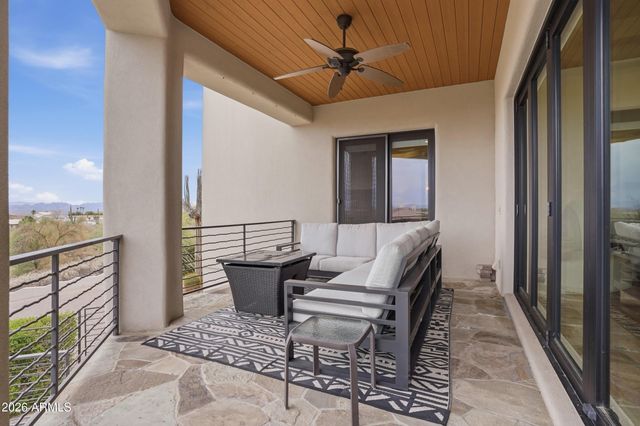 12558 N FOUNTAIN HILLS Boulevard, Fountain Hills, AZ 85268