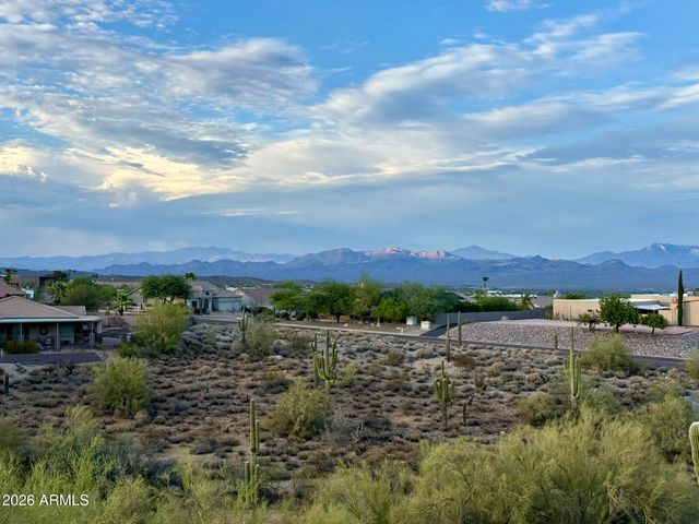 12558 N FOUNTAIN HILLS Boulevard, Fountain Hills, AZ 85268