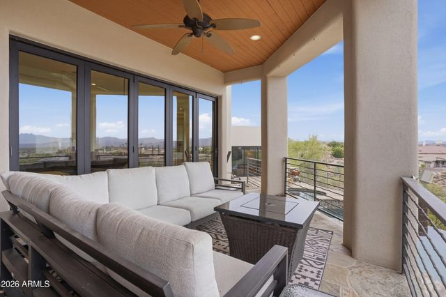 12558 N FOUNTAIN HILLS Boulevard, Fountain Hills, AZ 85268