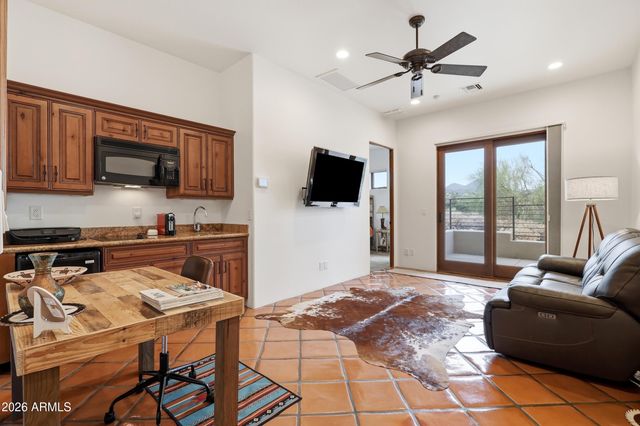 12558 N FOUNTAIN HILLS Boulevard, Fountain Hills, AZ 85268