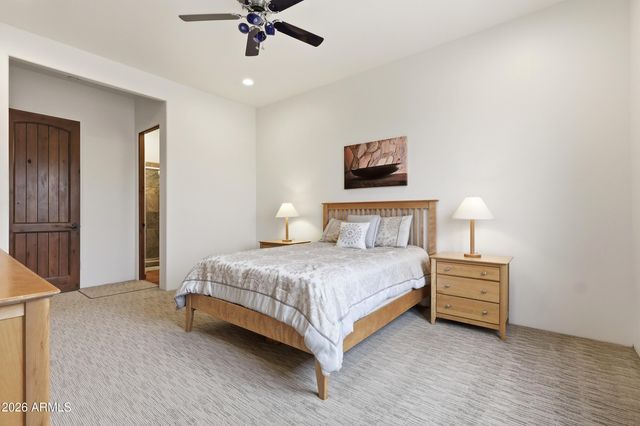 12558 N FOUNTAIN HILLS Boulevard, Fountain Hills, AZ 85268