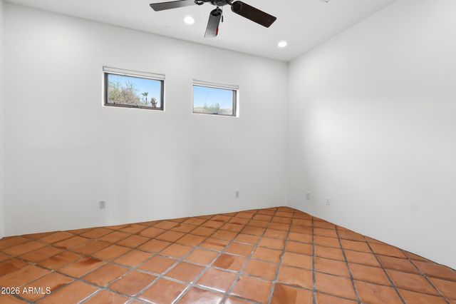 12558 N FOUNTAIN HILLS Boulevard, Fountain Hills, AZ 85268