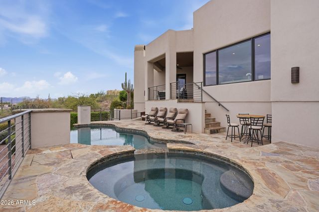 12558 N FOUNTAIN HILLS Boulevard, Fountain Hills, AZ 85268