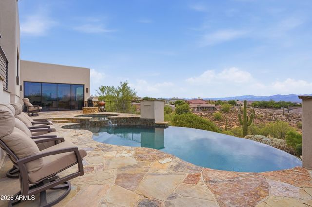 12558 N FOUNTAIN HILLS Boulevard, Fountain Hills, AZ 85268