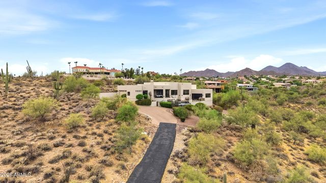 12558 N FOUNTAIN HILLS Boulevard, Fountain Hills, AZ 85268