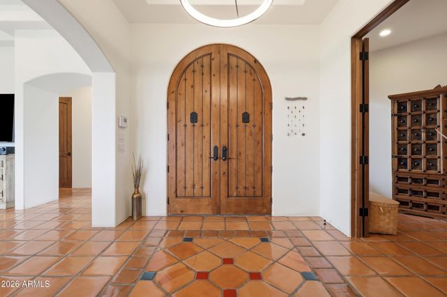 12558 N FOUNTAIN HILLS Boulevard, Fountain Hills, AZ 85268