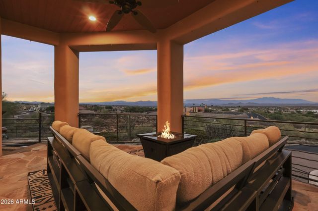 12558 N FOUNTAIN HILLS Boulevard, Fountain Hills, AZ 85268