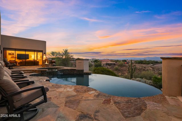 12558 N FOUNTAIN HILLS Boulevard, Fountain Hills, AZ 85268