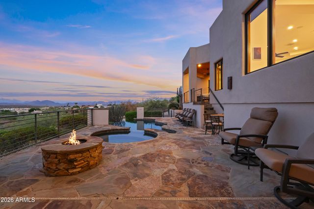 12558 N FOUNTAIN HILLS Boulevard, Fountain Hills, AZ 85268