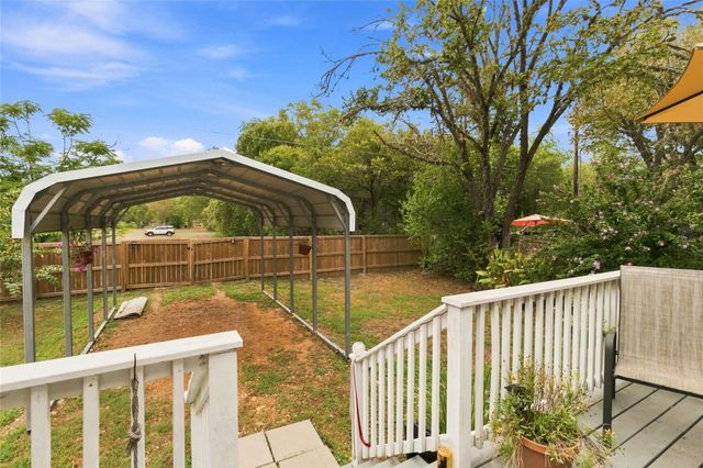 505 Lee ST, Smithville, TX 78957