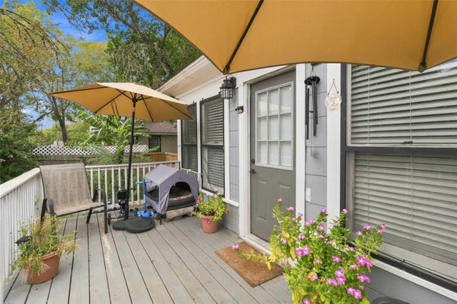 505 Lee ST, Smithville, TX 78957