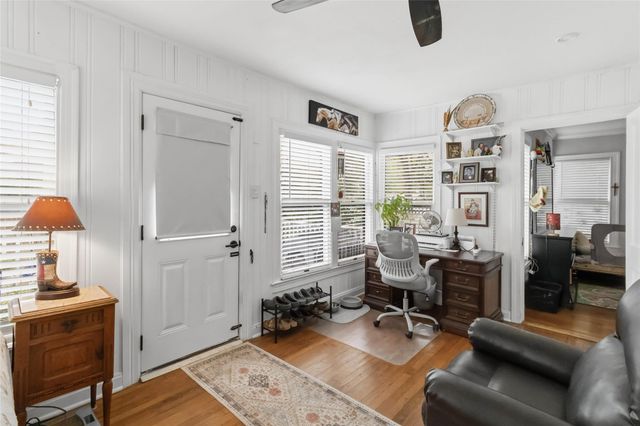 505 Lee ST, Smithville, TX 78957