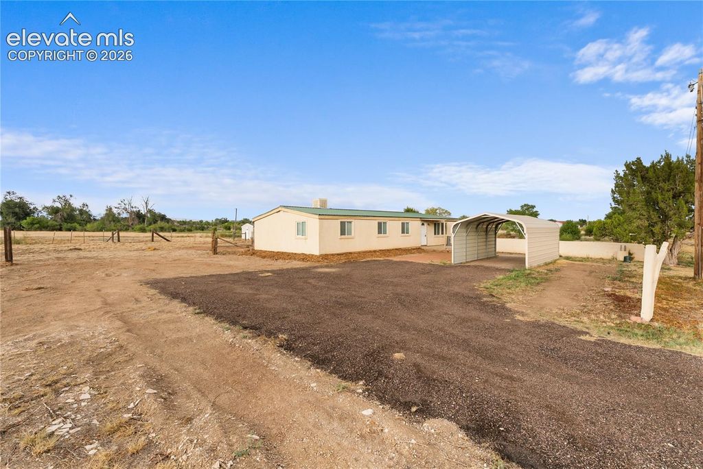 685 7th Street, Penrose, CO 81240 — exterior