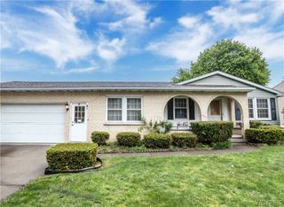 1367 Vanderbilt Avenue, North Tonawanda, NY 14120
