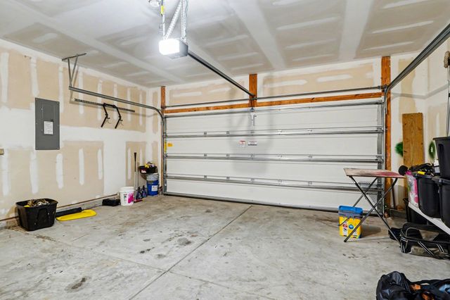 245 Craigflower Ct., Longs, SC 29568